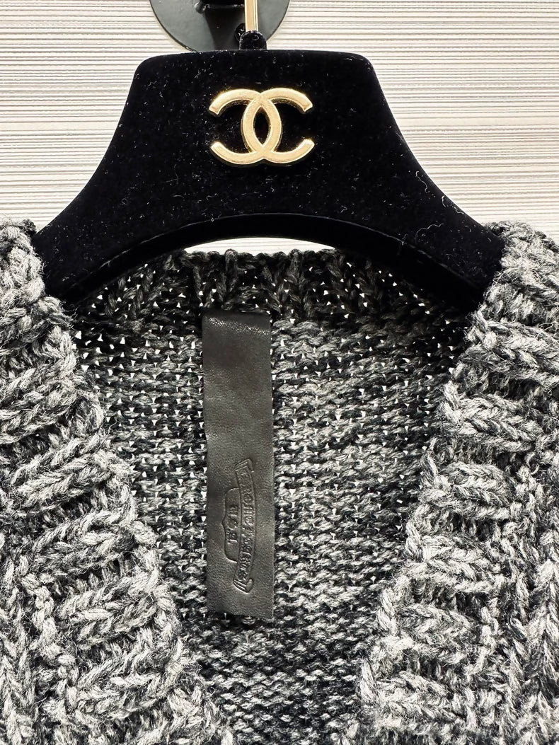 Chrome Hearts V-neck cashmere top