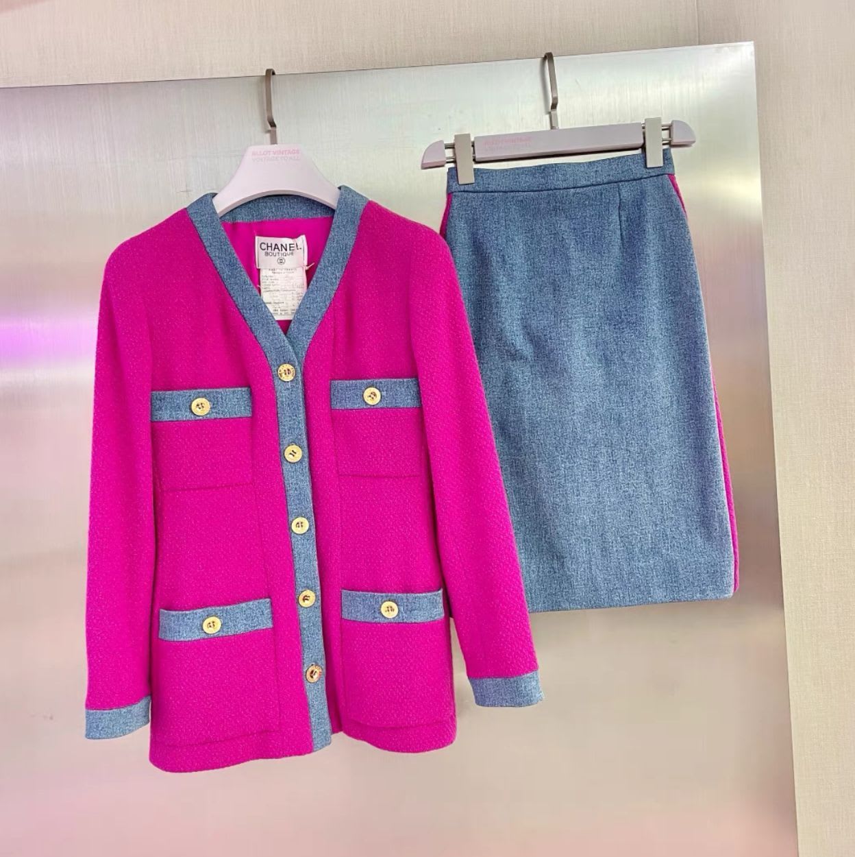 CHANEL Vintage Chanel 1991 denim series suit - 34 Jacket - Used fashion item from Top Quality Luxury Designers Bag