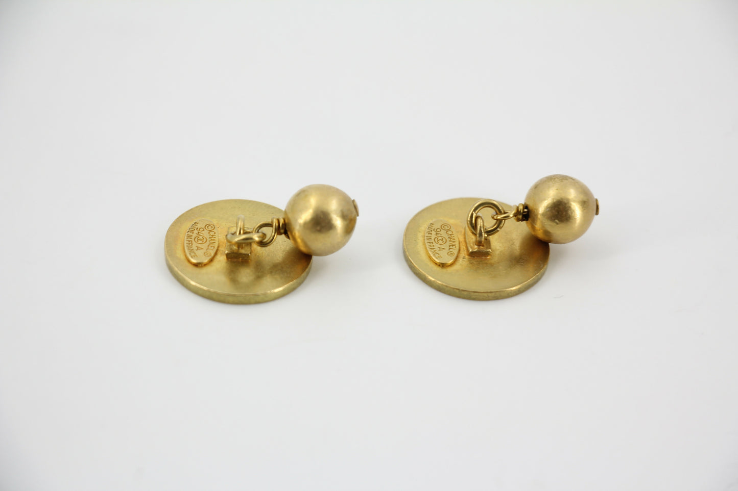 Chanel Vintage 94A Metal Black CC Round Gold Cufflinks/Buttons