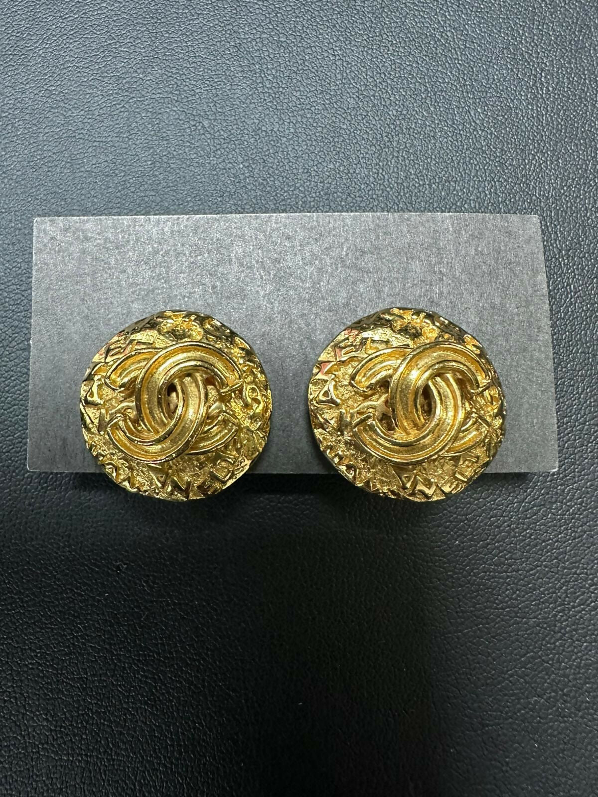 Chanel Vintage 95 Gold-Plated Round-Shaped CC Clip-on Earrings
