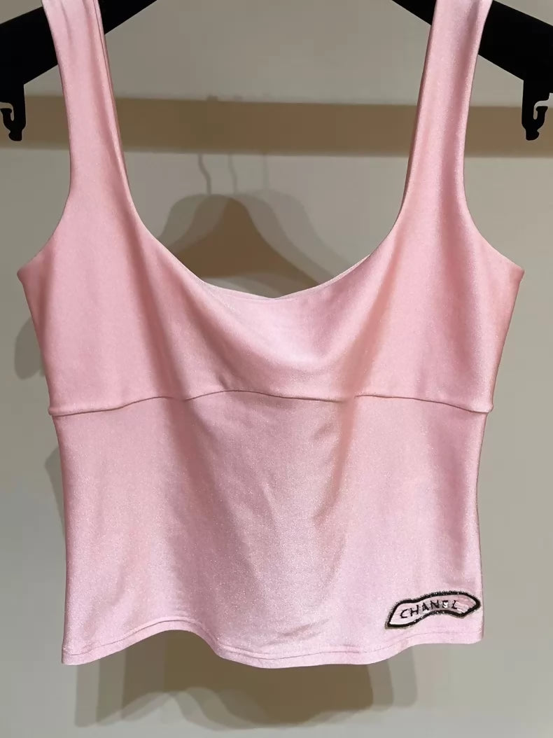 Chanel Métiers dArt pink top