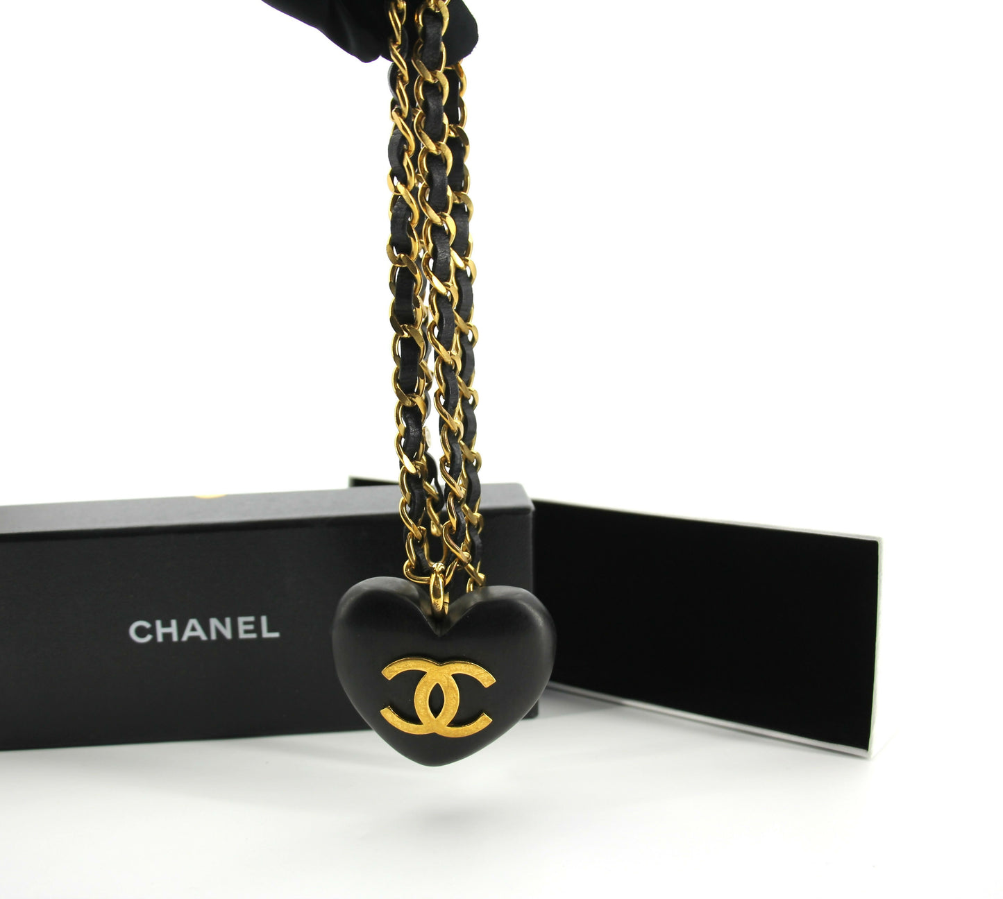 Chanel Vintage 91 Wooden Heart CC  Leather Chain Necklace