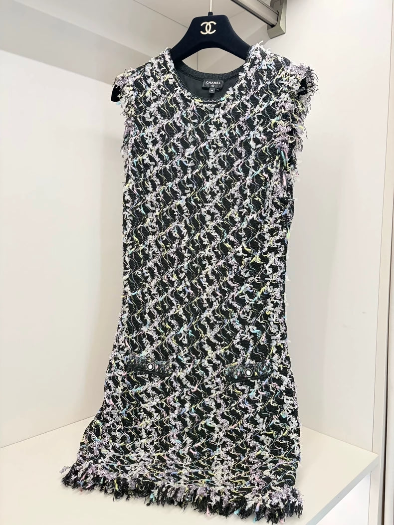 Chanel 22P colorfull tweed Dress