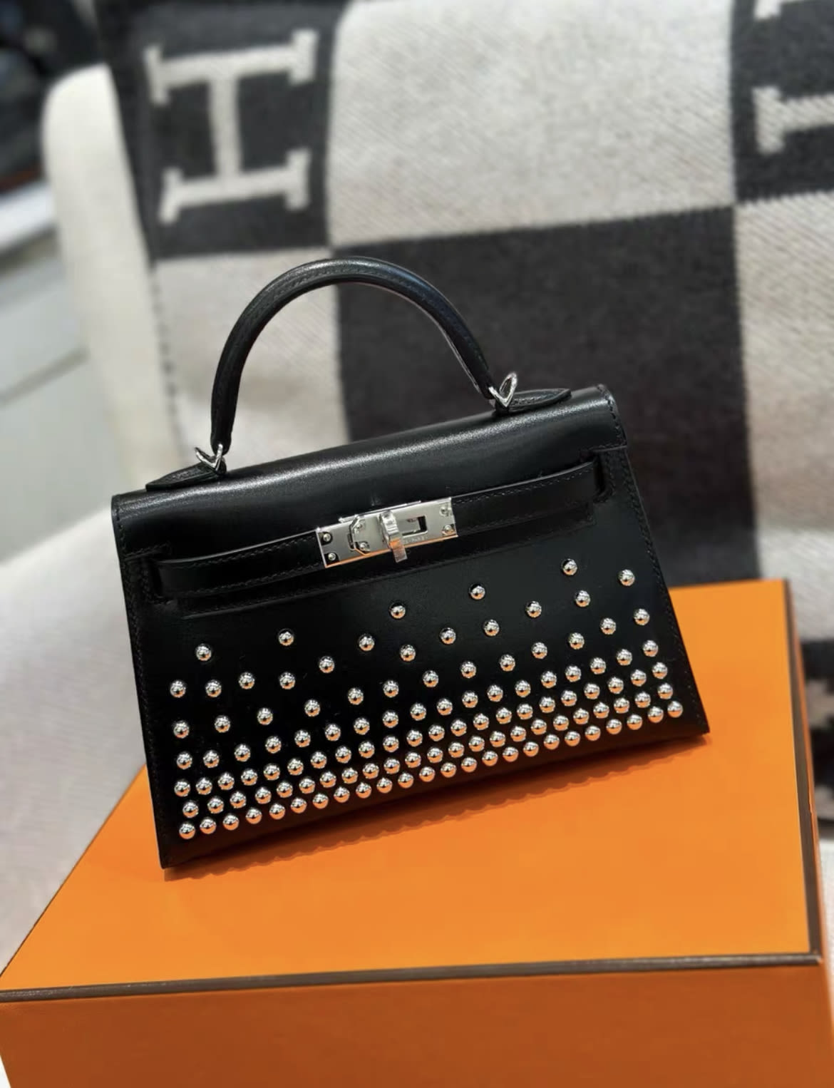 Hermès Hermes Clouté Studded Mini Kelly II 20 Black Box stamp W 2024 - 20 Crossbody Bag - Vintage fashion from Top Quality Luxury Designers Bag