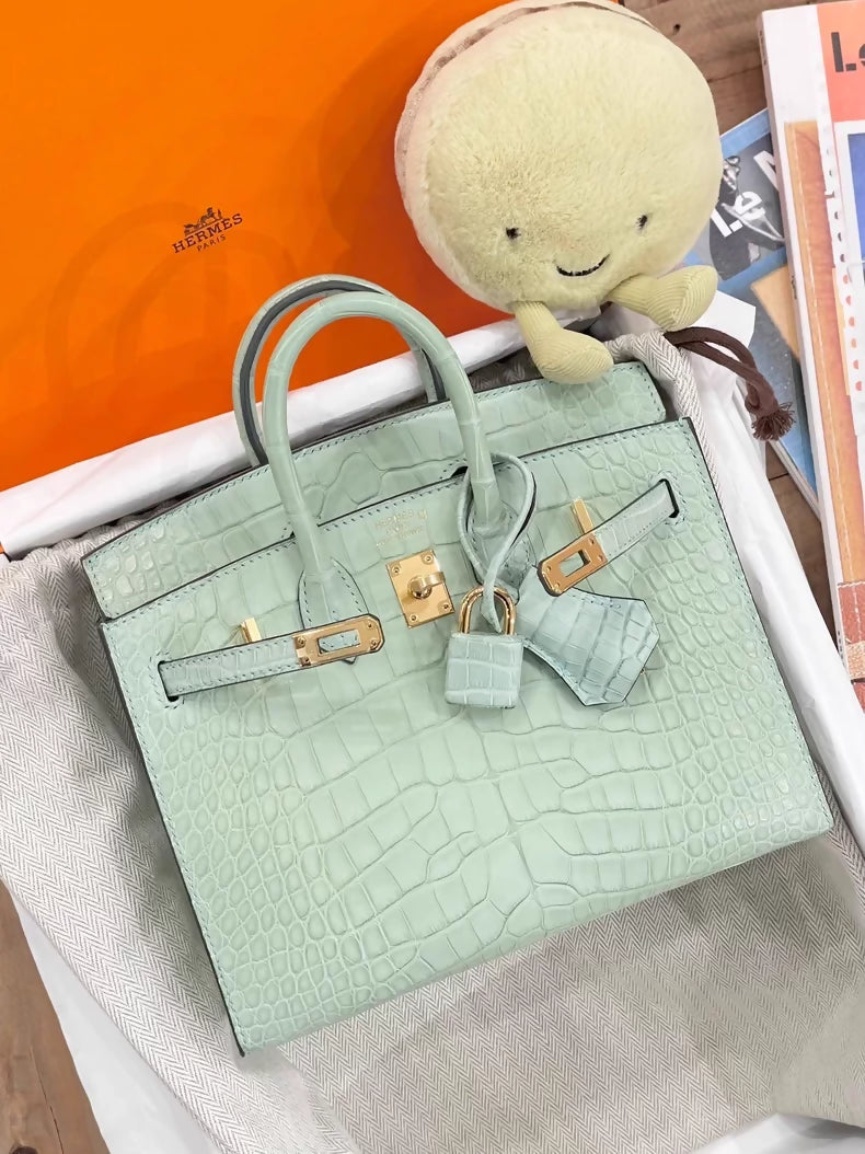 Hermès Birkin 20 Vert Deau Matte Alligator leather Sellier Gold Hardware