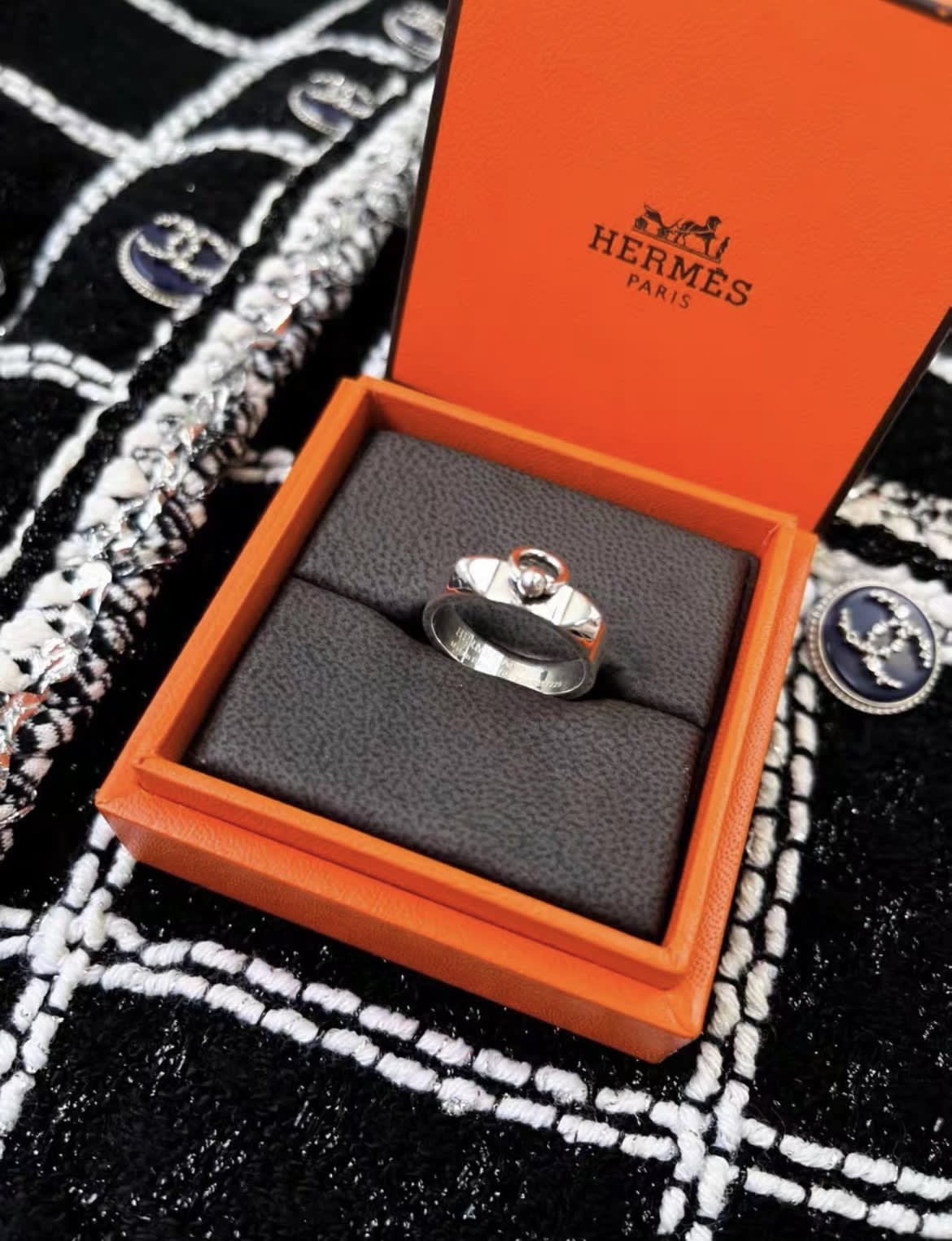 Hermès Hermes silver ring - 55 Fashion Jewellery - Vintage fashion from Top Quality Luxury Designers Bag