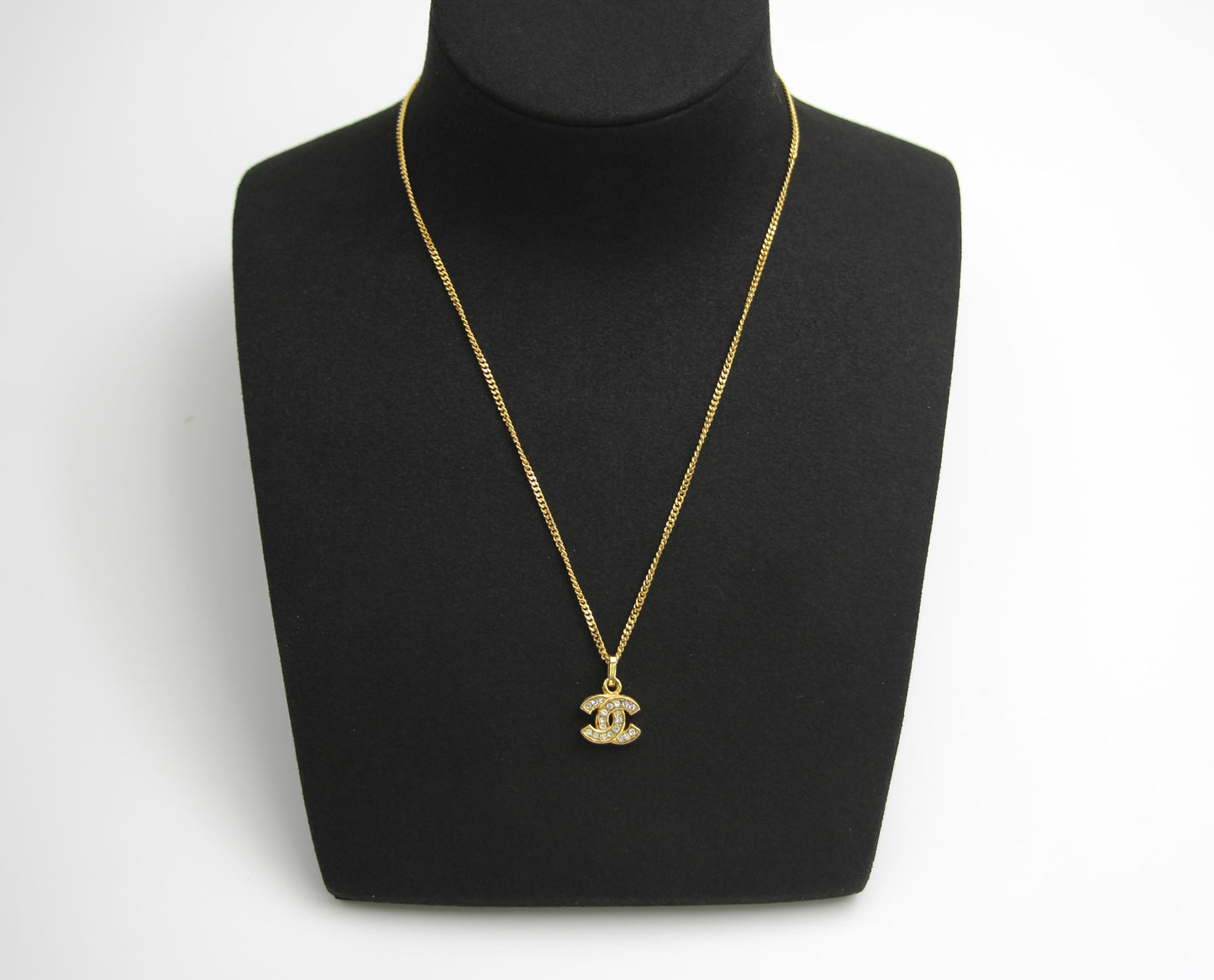 CHANEL Chanel Vintage 83 Years Rhinestone Gold Plated Thin Cc Necklace - Onesize Fashion Jewellery - Vintage fashion from Top Quality Luxury Designers Bag