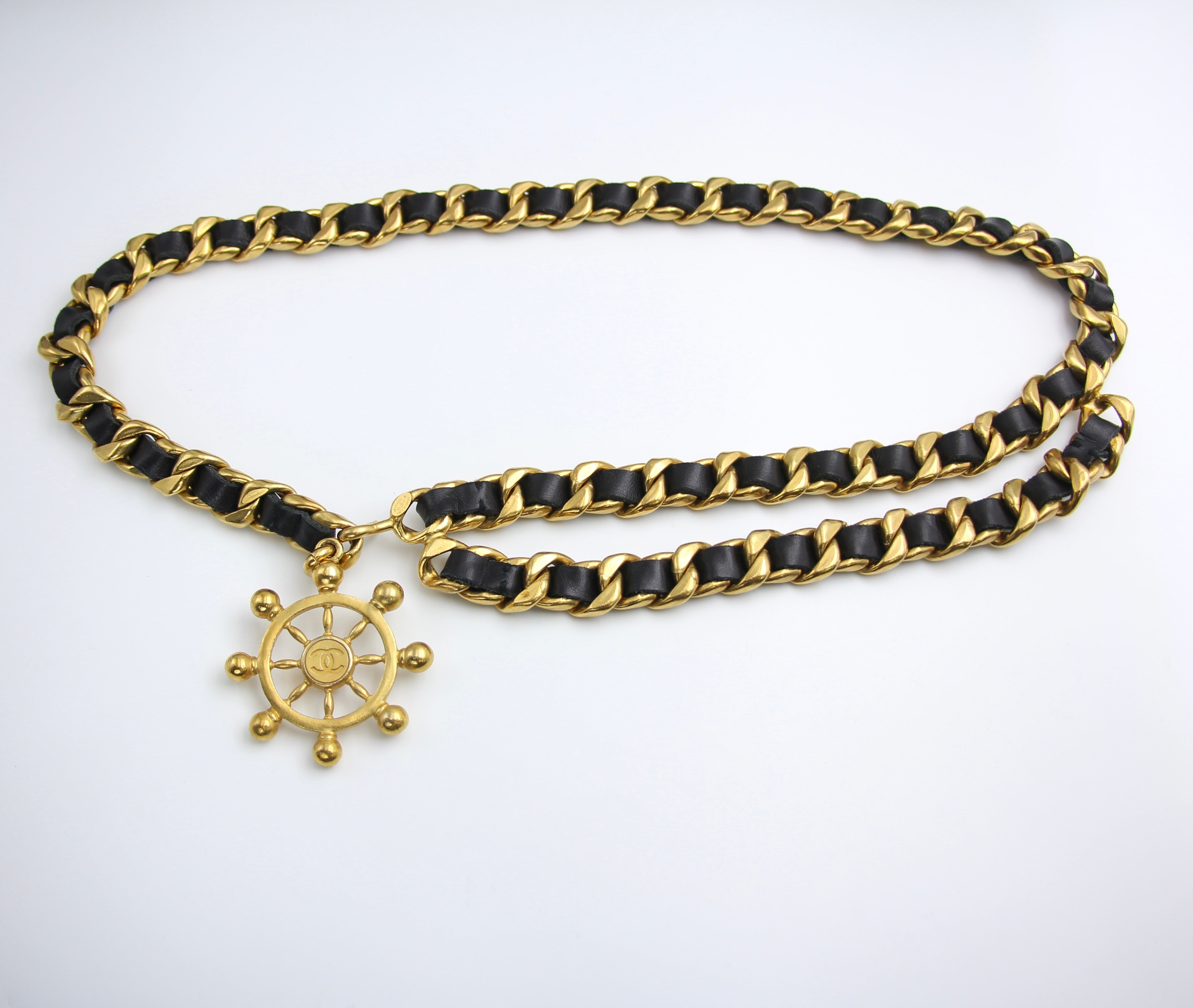 CHANEL Chanel Vintage 94P Gold Plated Leather Navy Chain Waist Chain L94 - Onesize Accessories - Secondhand luxury from Top Quality Luxury Designers Bag
