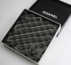 Chanel Vintage A12 Enamel Black Silver Metal Waist Chain Neck Chain