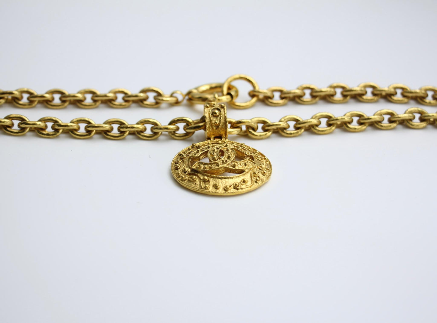 Chanel Vintage 94A Gold Plated Medal Pendant Long Necklace