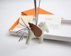 Hermès Rodeo Pm Pegase Pm Bag Charm In Craie Mauve Pale Cream Purple