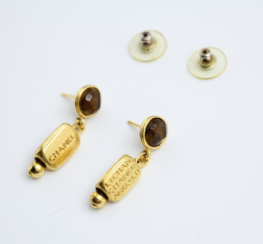 CHANEL Chanel Vintage 99A Glazed Orange Gold-Plated Egyptian Style Earrings With English Words - Onesize Fashion Jewellery - Secondhand luxury from Top Quality Luxury Designers Bag
