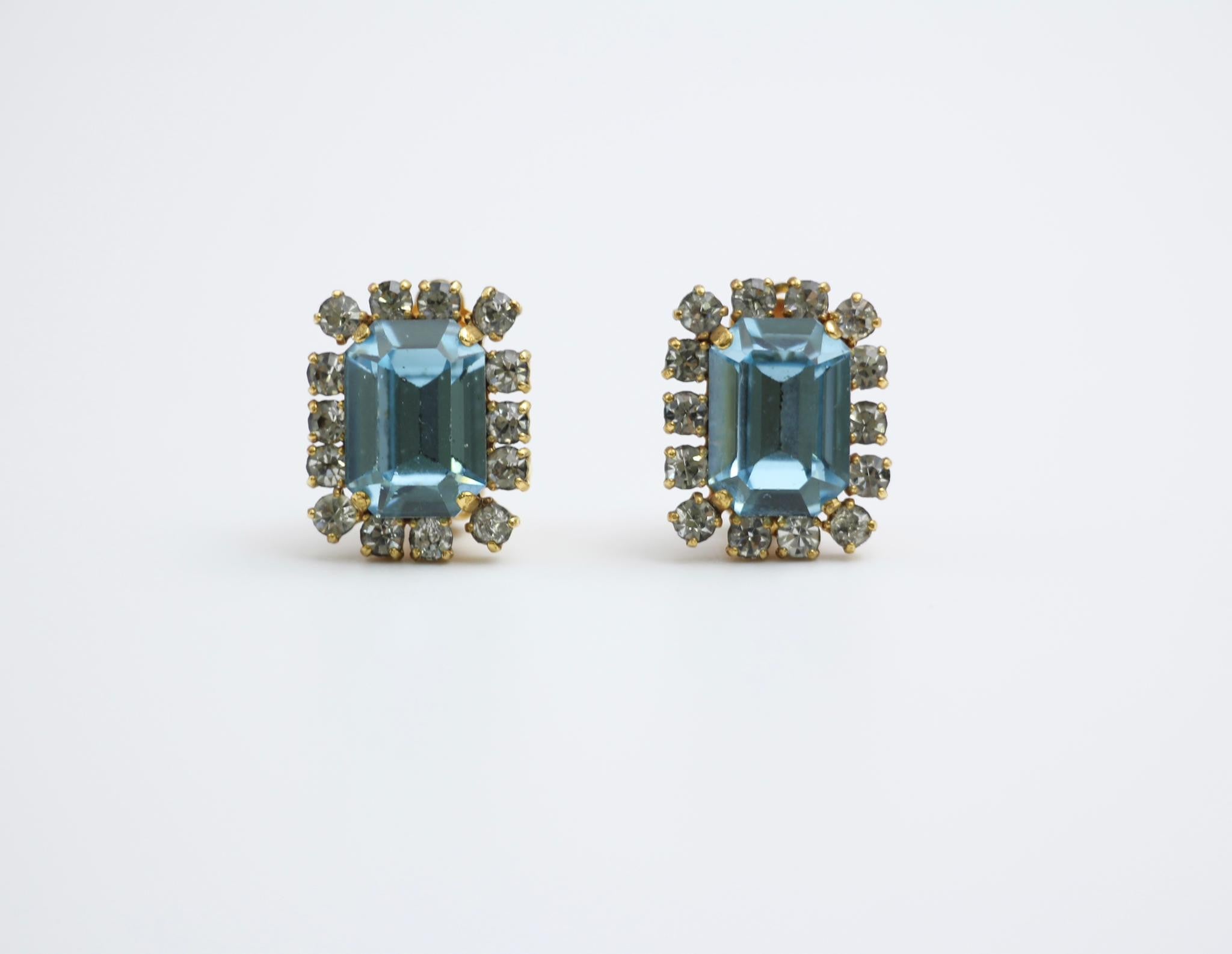 CHANEL Chanel Vintage 95P Light Blue Rhinestone Barbie Earrings - Onesize Fashion Jewellery - Vintage fashion from Top Quality Luxury Designers Bag