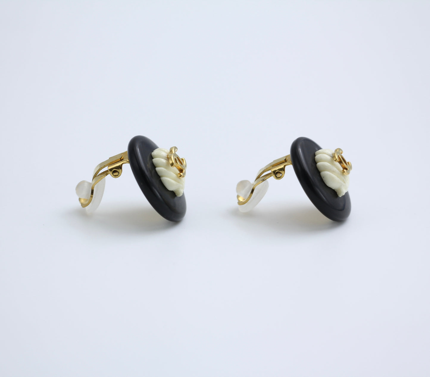 Chanel Vintage 96C Gold Plated Black And White Shell Earrings