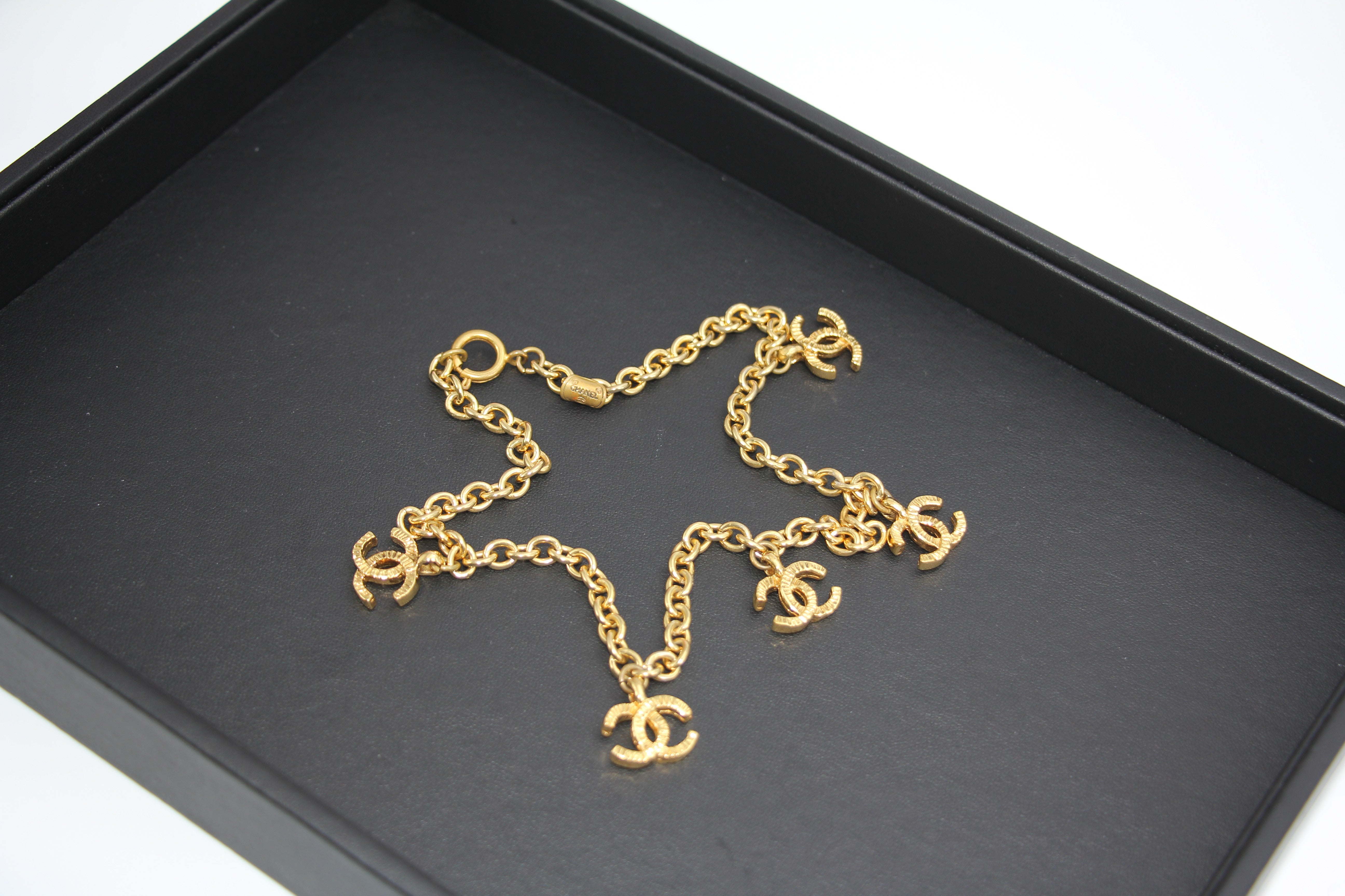 CHANEL Chanel Necklace - Onesize Fashion Jewellery - Secondhand luxury from Top Quality Luxury Designers Bag