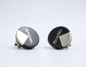 Chanel Vintage 00A Resin English Lettering Black Silver Half Triangle Earrings