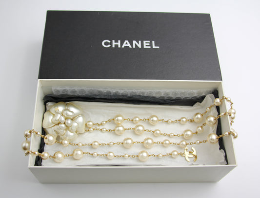 CHANEL Chanel Vintage 02A Pearl Camellia Waist Chain - Onesize Accessories - Secondhand luxury from Top Quality Luxury Designers Bag