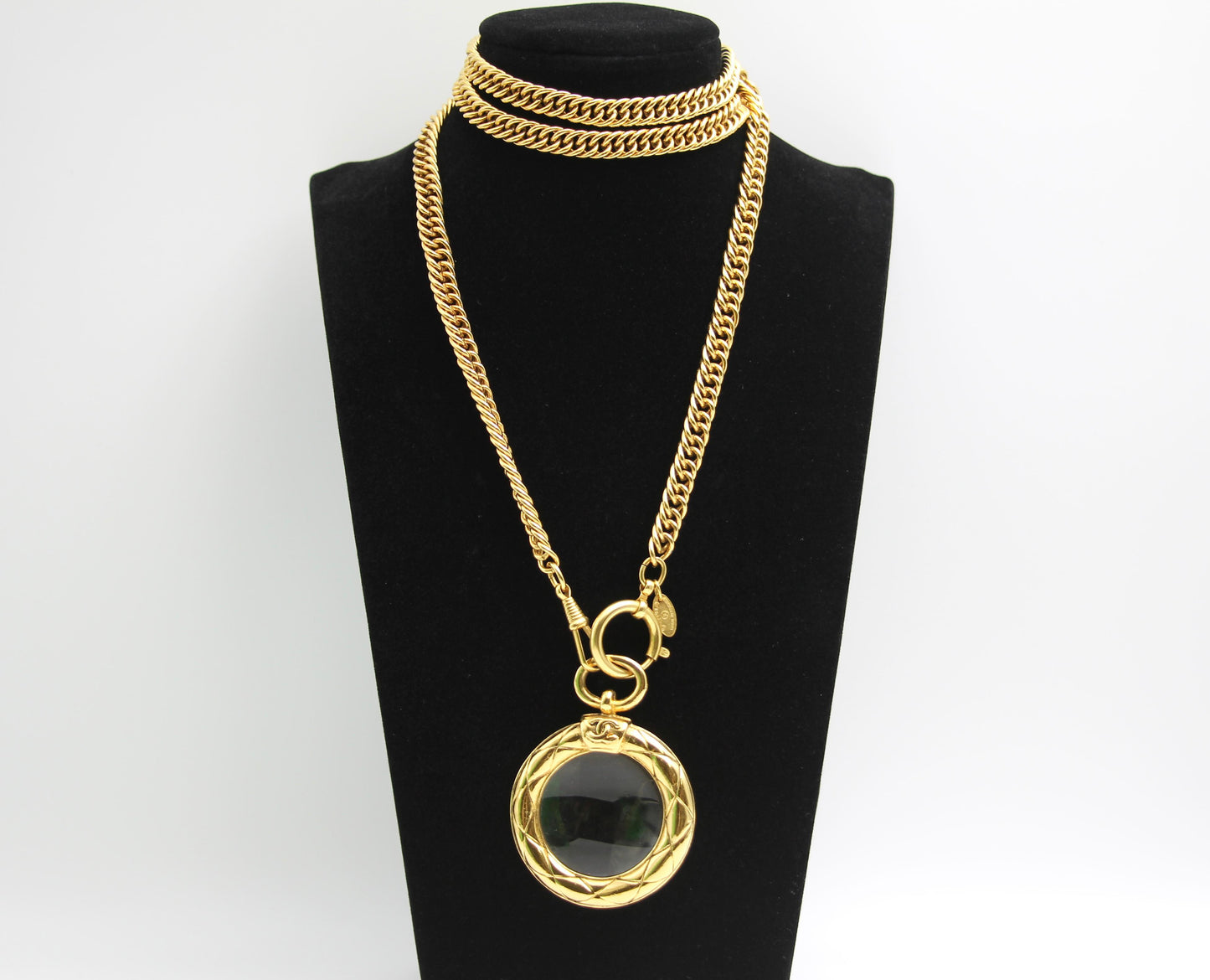 CHANEL Chanel Vintage 81 85 Gold-Plated Glass Mirror Long Necklace - Onesize Fashion Jewellery - Vintage fashion from Top Quality Luxury Designers Bag