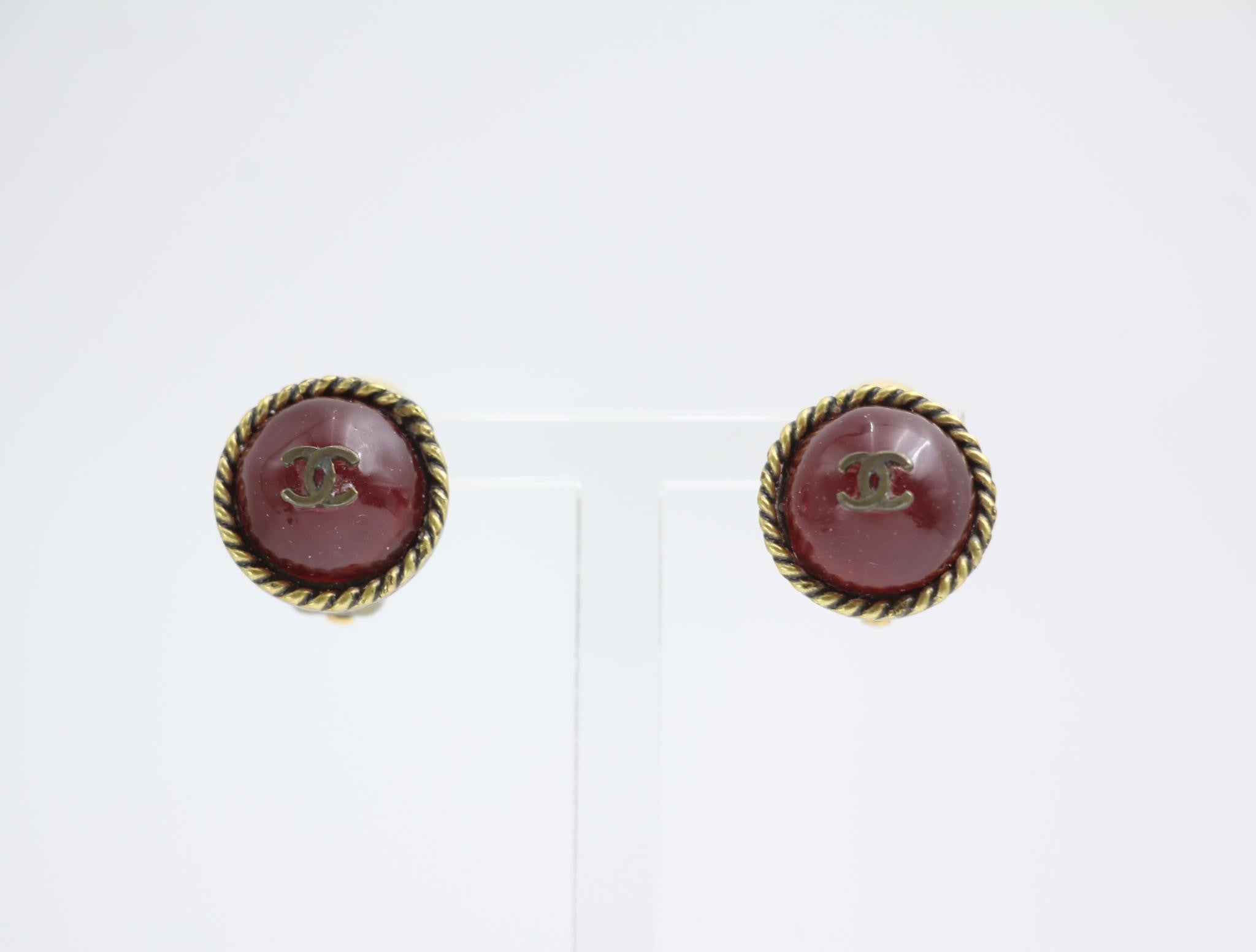 CHANEL Chanel Vintage 00A Glazed Red Vintage Round Gold Hoop Earrings - Onesize earrings - Used fashion item from Top Quality Luxury Designers Bag