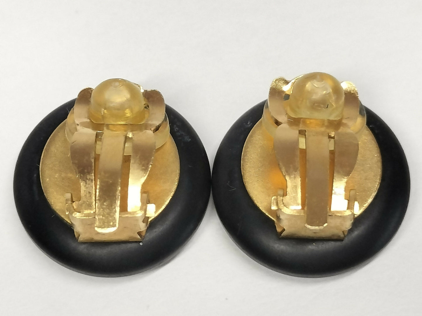 Chanel Vintage 97P Enamel Black  White Round Bean Clip-on Earrings