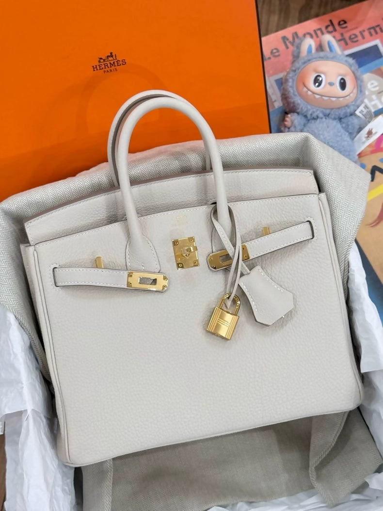 Hermès Birkin 25 craie Togo leather gold hardware