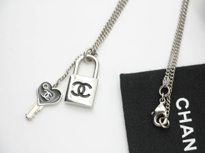 Chanel Vintage 07P Metal CC Logo Silver  Black -Tone Padlock and Key Necklace