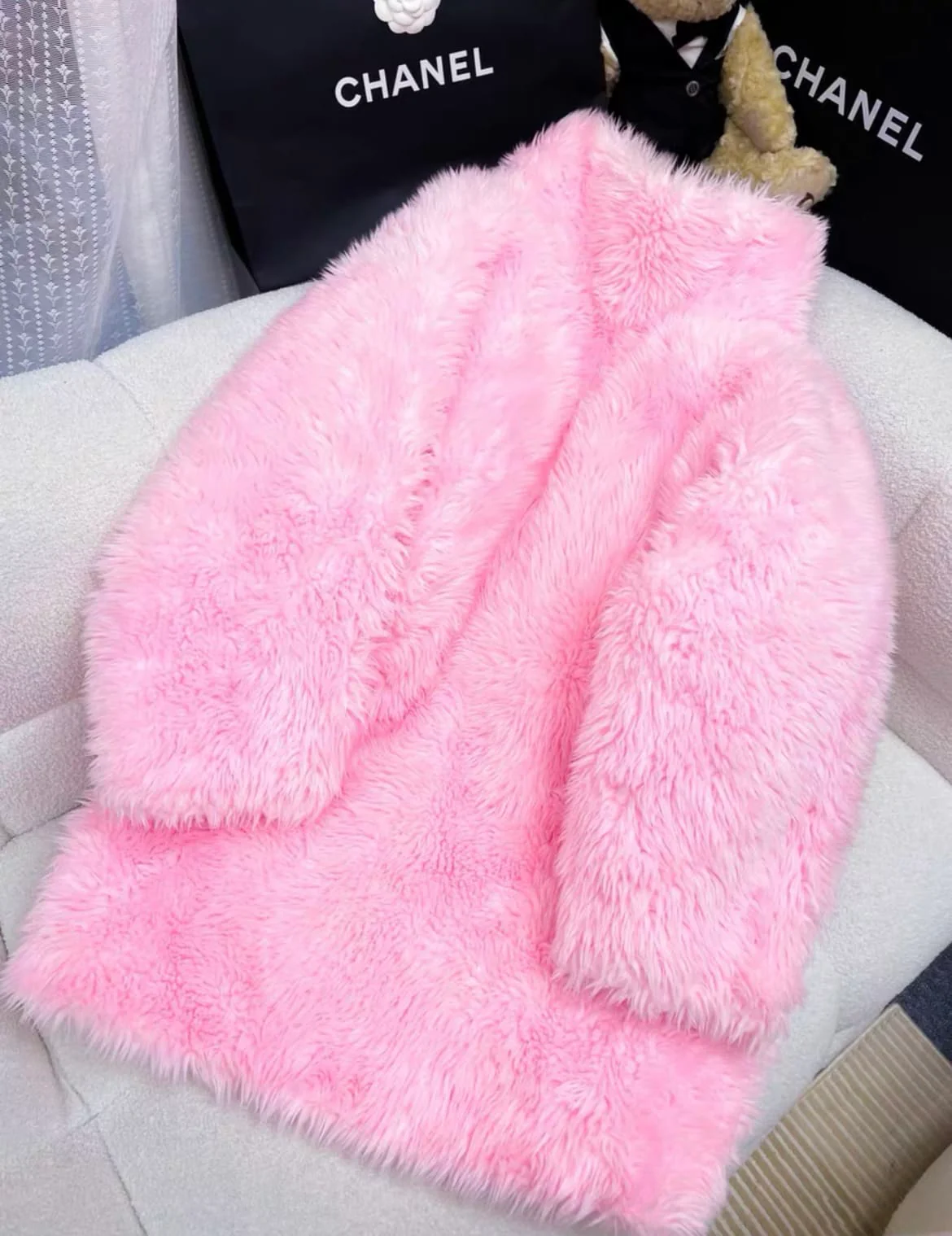 BALENCIAGA Pink Teddy faux-fur jacket size 32