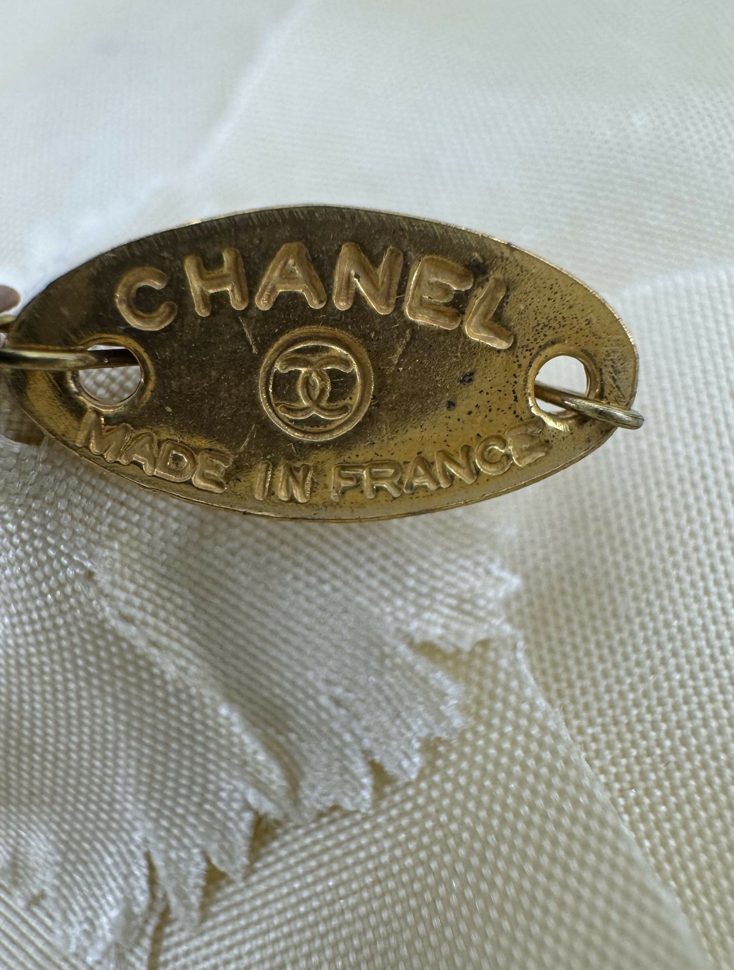 Chanel Vintage 81-85 Fabric Beige Camellia Brooch