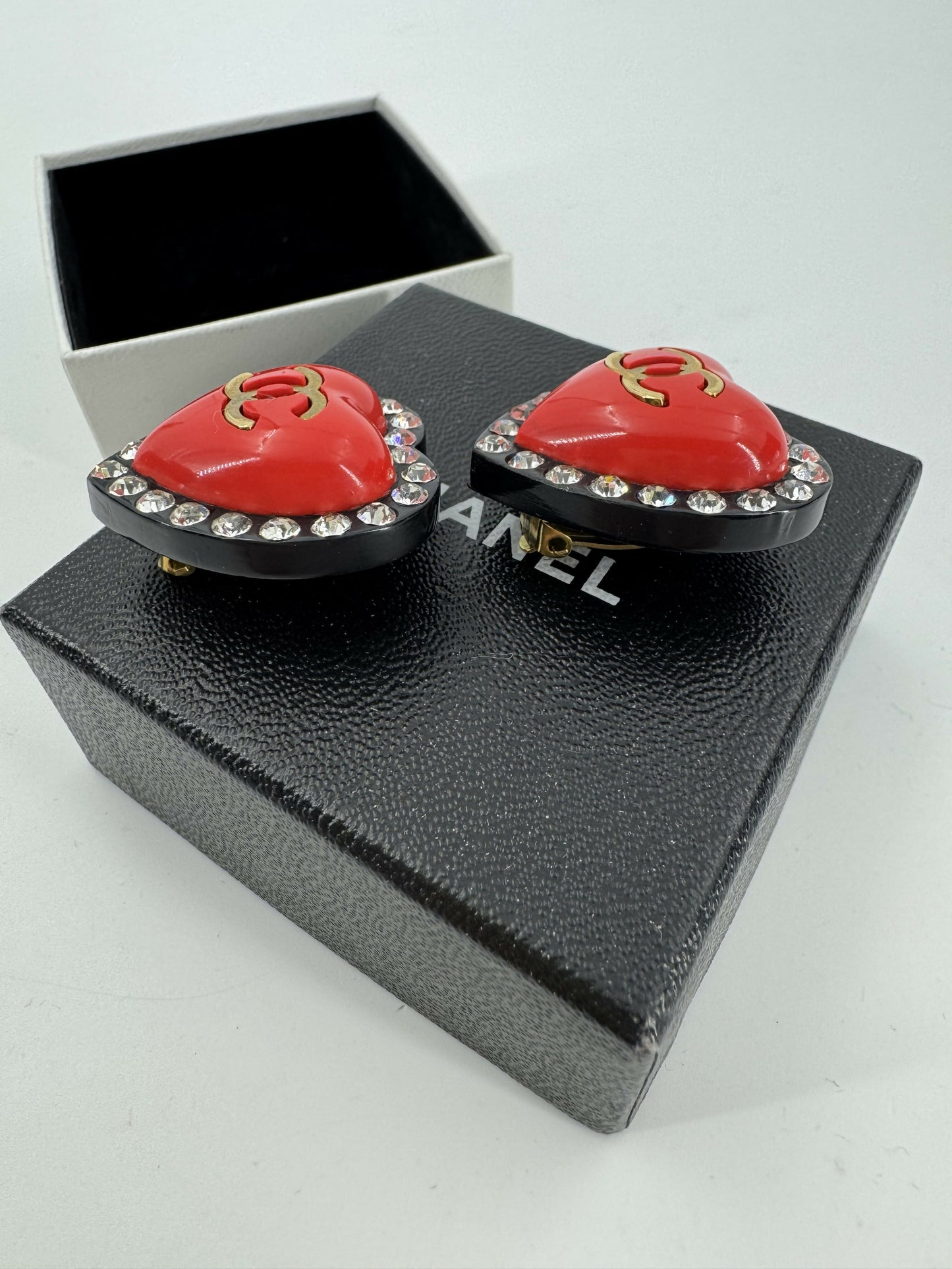 Chanel Vintage 95P Rhinestone  Gold Plated Heart-shaped Black and Red Clip-on Earrings