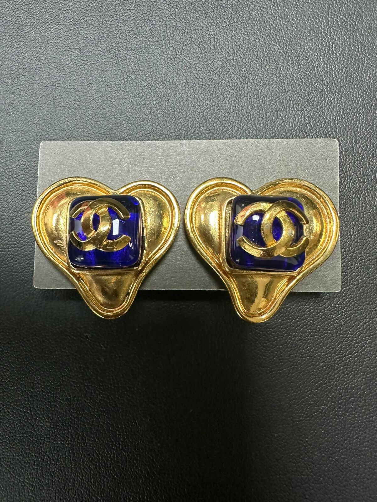 Chanel Vintage 95P Gripoix Blue  Gold Plated Heart Clip-on Earrings