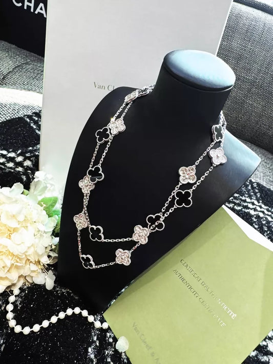Van Cleef  Arpels (VCA) Vintage Alhambra Panda 20 motifs Long Necklace Black onyx with diamonds