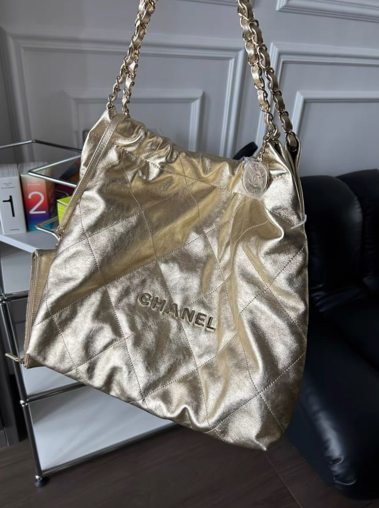 CHANEL metallic Chanel 22 bag - Medium Shoulder Bag - Vintage fashion from Top Quality Luxury Designers Bag