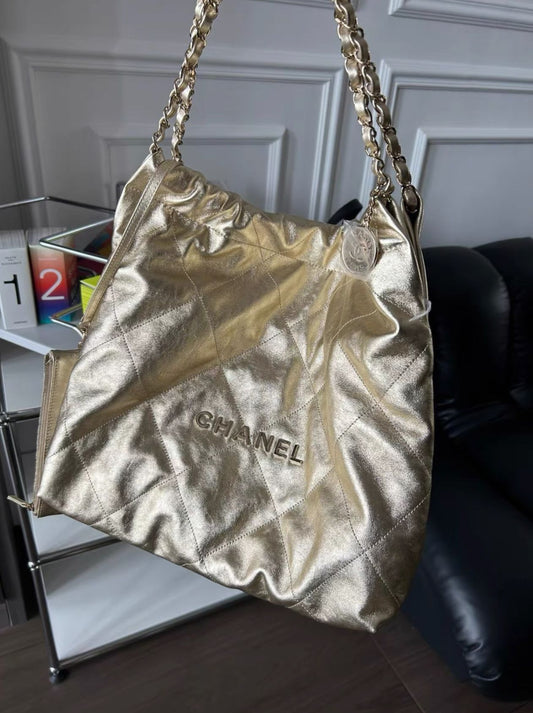 CHANEL metallic Chanel 22 bag - Medium Shoulder Bag - Vintage fashion from Top Quality Luxury Designers Bag