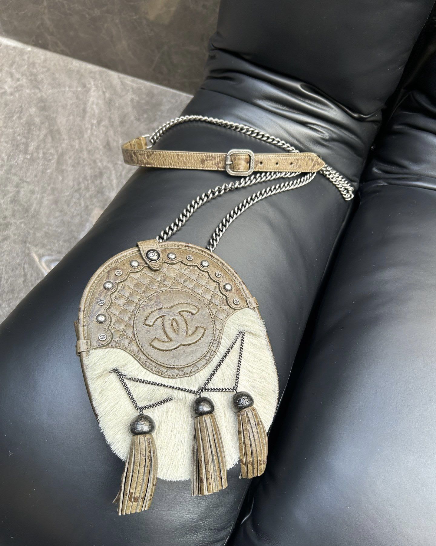 CHANEL Chanel Paris-Edinburgh series limited - One size Shoulder Bag - Vintage fashion from Top Quality Luxury Designers Bag