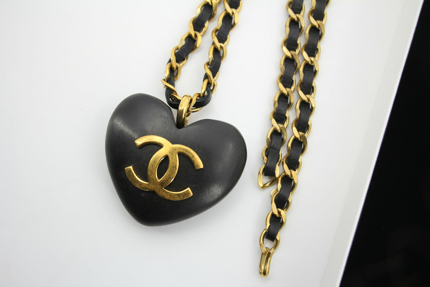 Chanel Vintage 91 Wooden Heart CC  Leather Chain Necklace