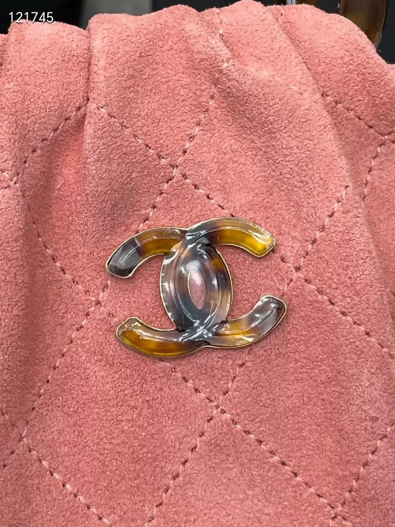 Chanel 26C tortoiseshell handle pink suede handbag