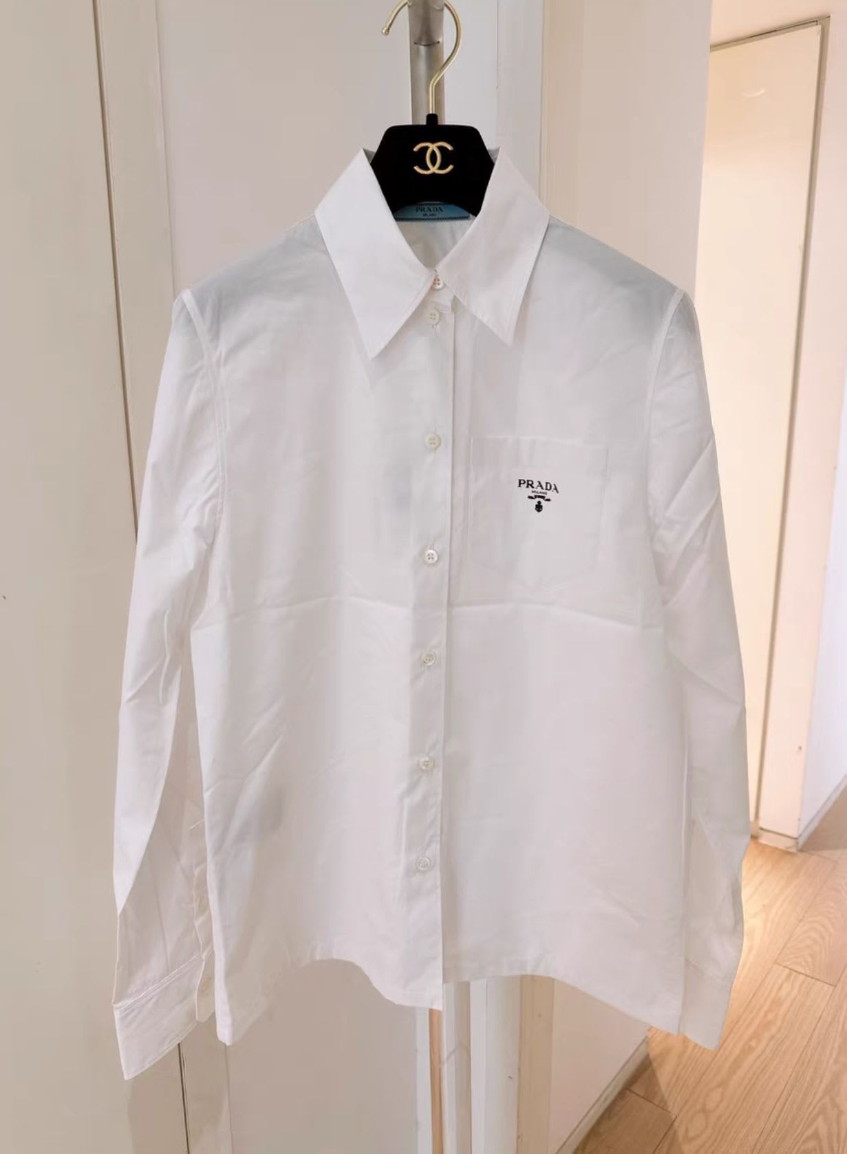 PRADA Prada logo-print poplin shirt - Small Shirt - Used fashion item from Top Quality Luxury Designers Bag