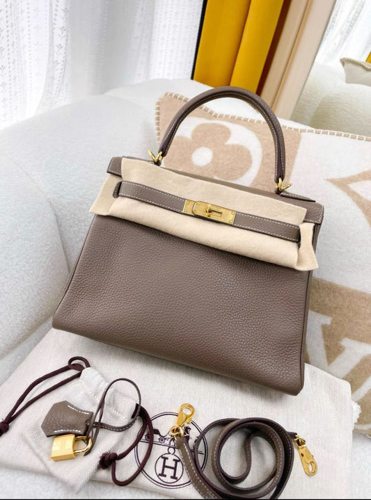 Hermès Hermes Kelly 28 Etoupe Togo Leather Gold Hardware - 28 Crossbody Bag - Used fashion item from Top Quality Luxury Designers Bag
