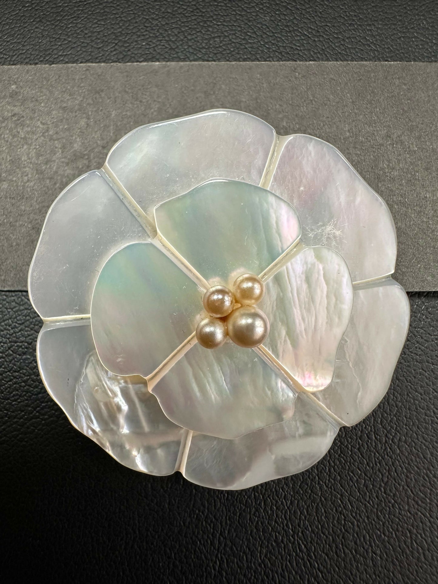 Chanel Vintage 98 Mother-of-Pearl Imitation Pear Flower Brooch