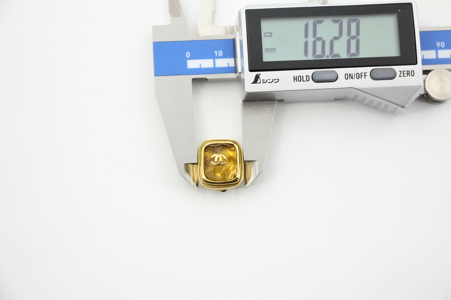 Chanel Vintage 99A Amber Gripoix Yellow Square Clip-on Earrings