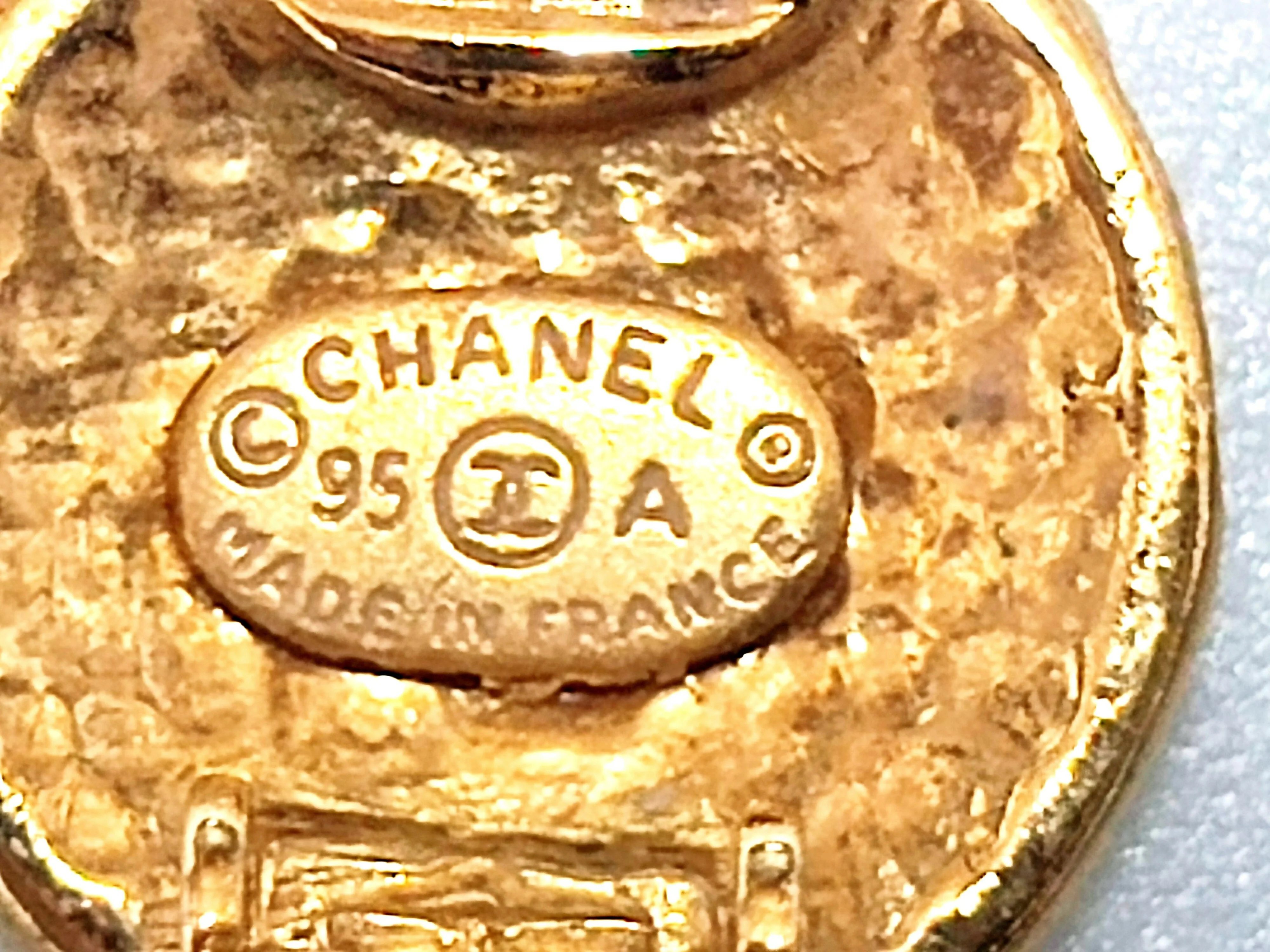 Chanel Vintage 95A Gold Plated Embossed Coco Mark Clip-on Earrings