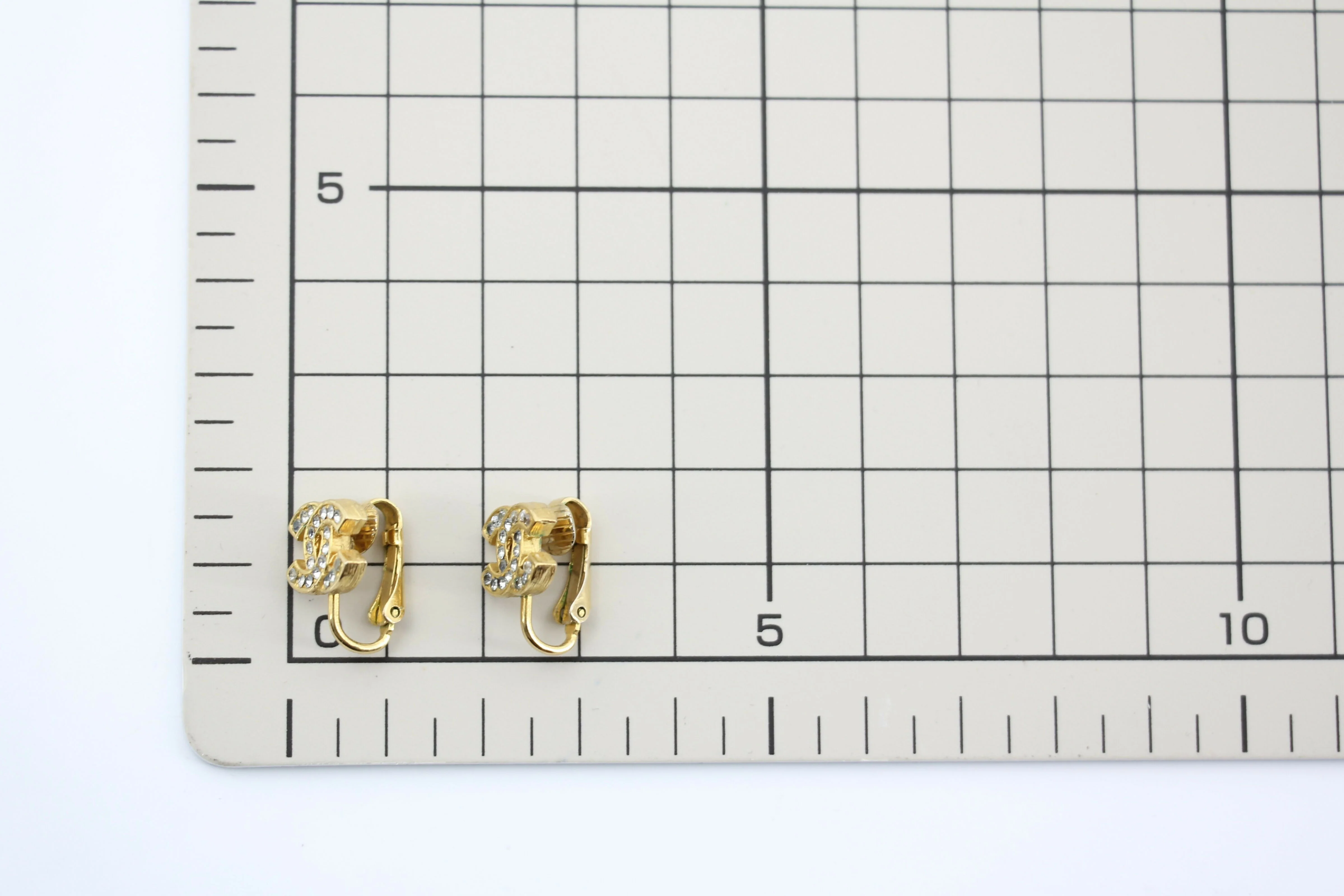 Chanel Vintage 71-80 Rhinestone & Gold-Plated Large CC Clip-on Earrings