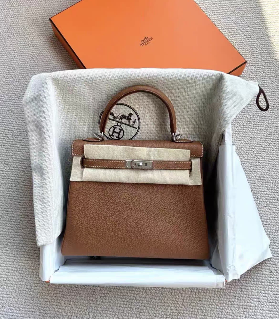 Hermès Hermes kelly 25 gold togo leather palladium hardware - 25 Crossbody Bag - Used fashion item from Top Quality Luxury Designers Bag