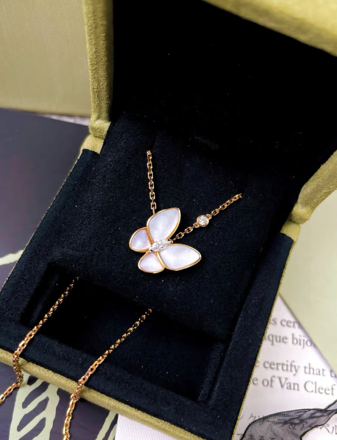 Van Cleef  Arpels VCA Van Cleef  Arpels butterfly rose gold mother-of-pearl diamond necklace - One size High Jewellery - Vintage fashion from Top Quality Luxury Designers Bag
