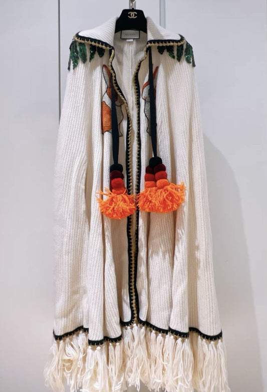 GUCCI Gucci limited edition tassel wool cashmere knitted cape - XS Coat - Vintage fashion from Top Quality Luxury Designers Bag