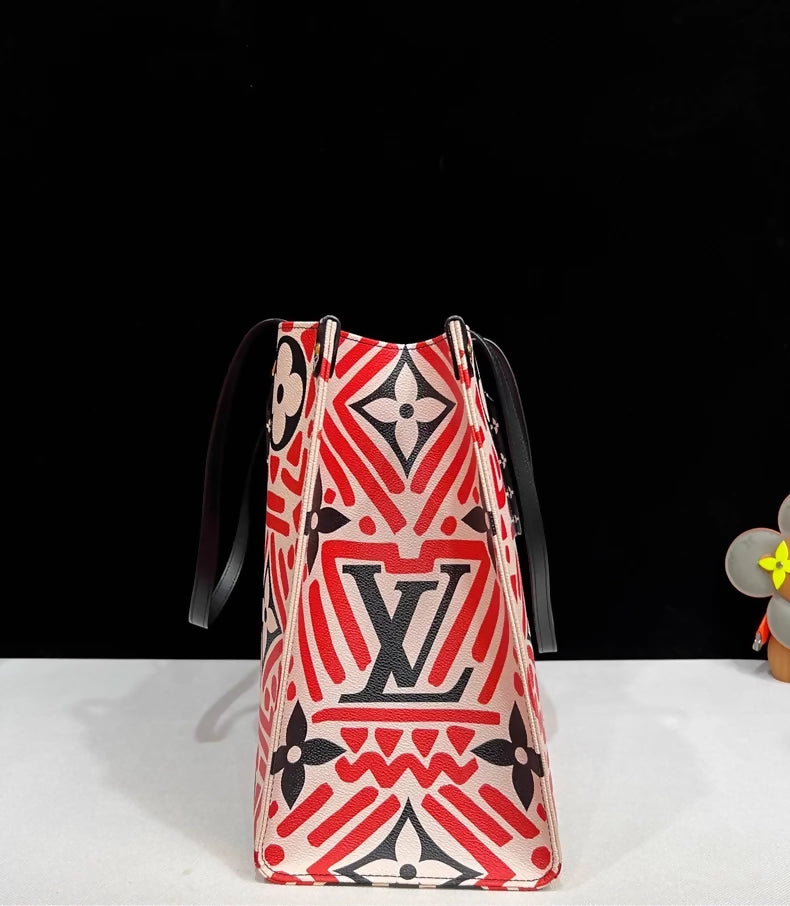 Louis Vuitton Monogram Giant Crafty Onthego GM