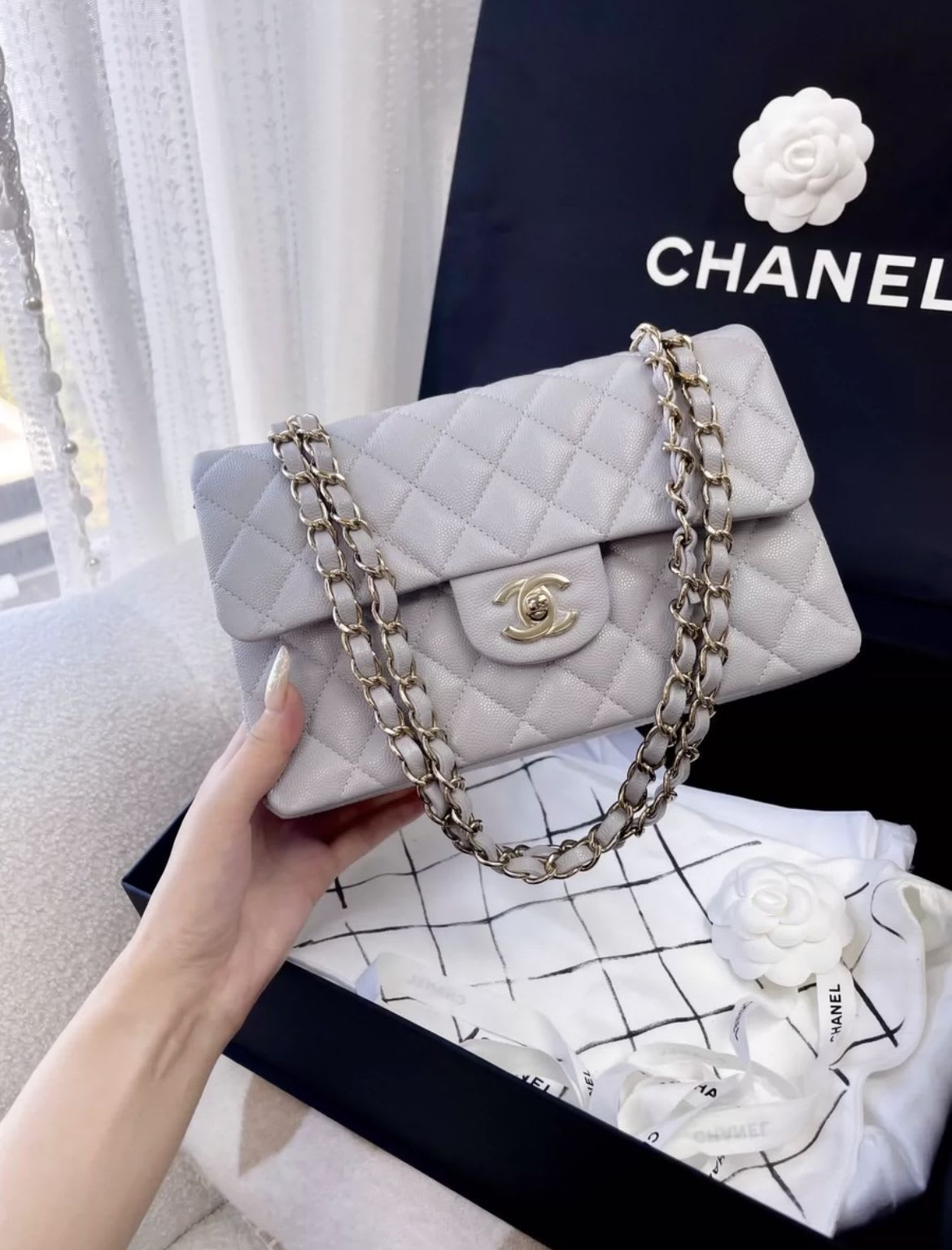 CHANEL Chanel Small Classic Double Flap Pearl Grey Caviar Gold Hardware - Small Crossbody Bag - Vintage fashion from Top Quality Luxury Designers Bag