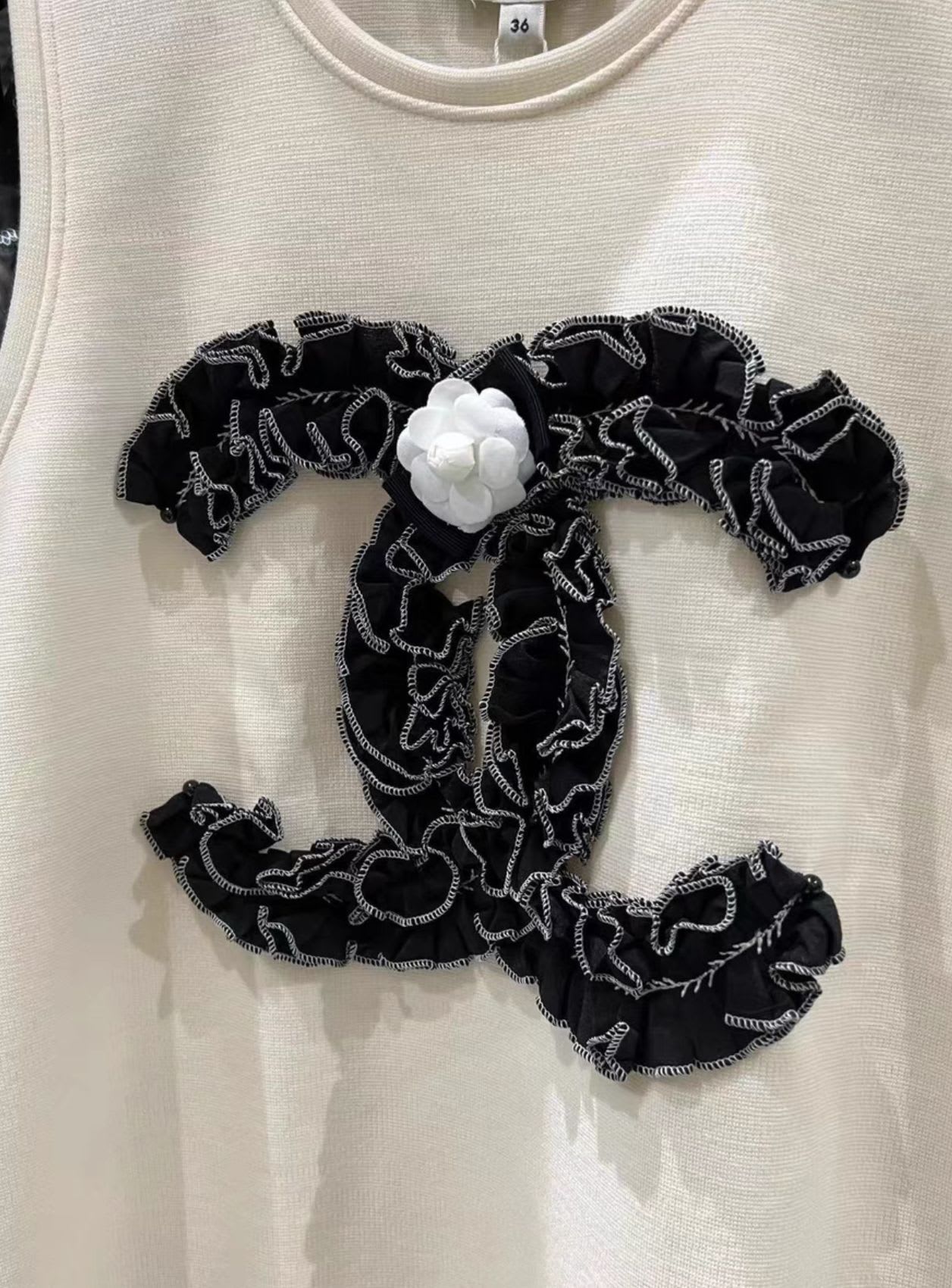 Chanel Jennies  white with black cclogo,