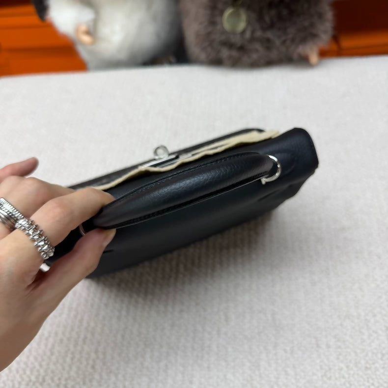 Hermes Kelly 25 Black Togo Leather palladium hardware