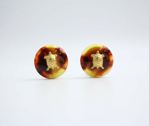 Chanel Vintage 97P Tortoise Shell Clip-on Earrings